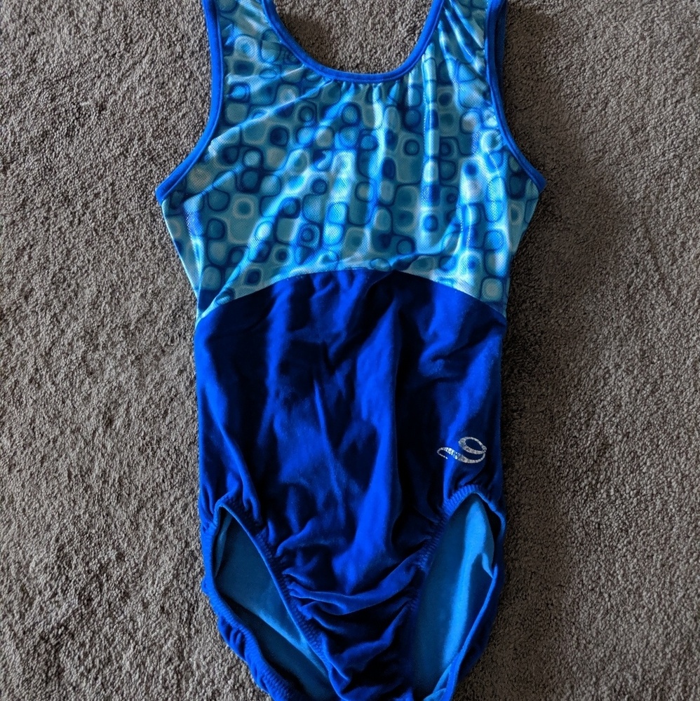 Size small dreamlight geometric leotard